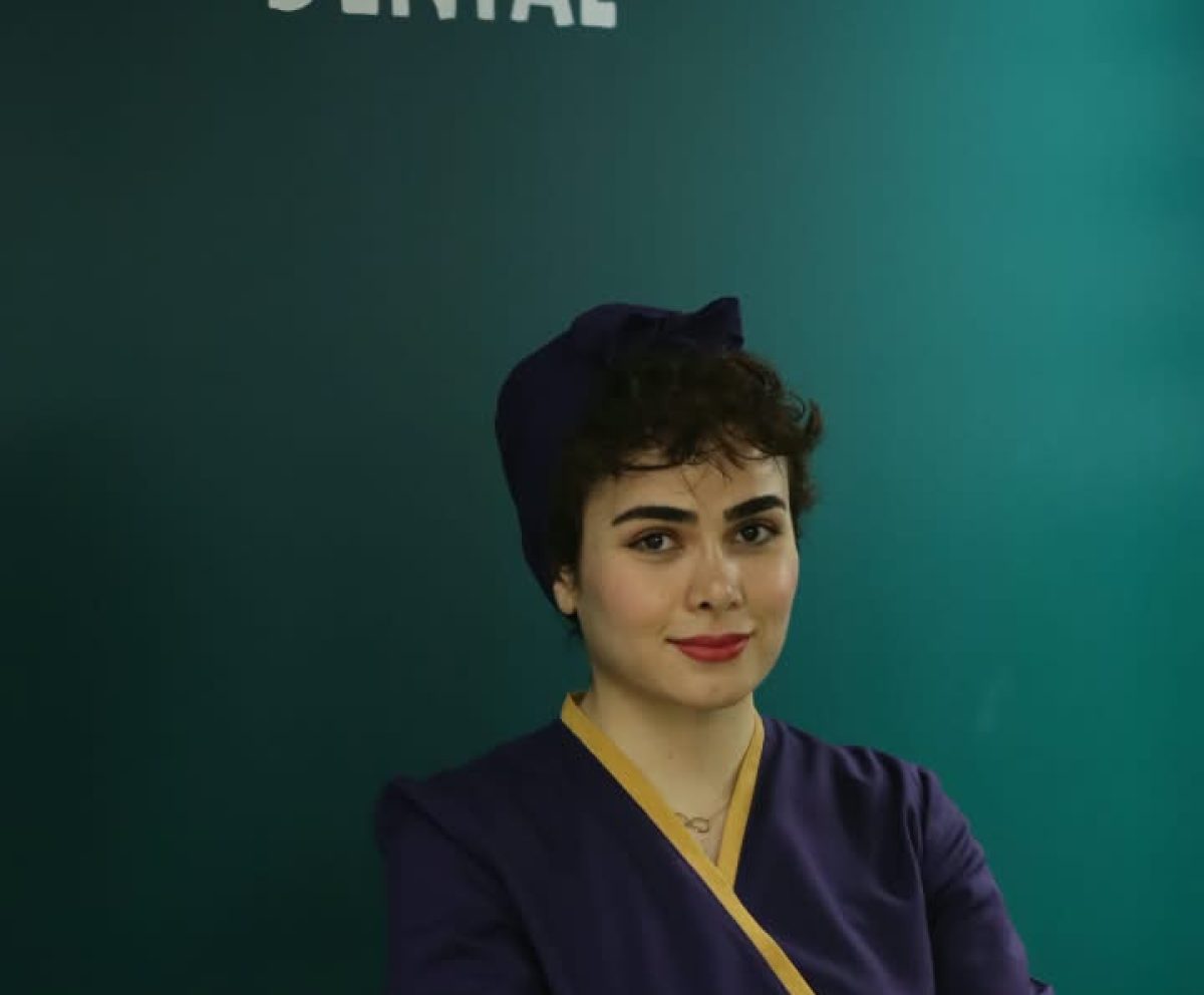 دکتر فاطمه زحمت کش متخصص عمومی دندانپزشکی زندیه شیراز